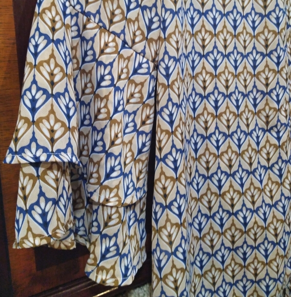 Weekend Suzanne Betro Ladies Top Size M - Picture 8 of 8